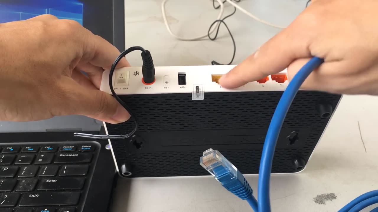 Connect 2 router with Ethernet cable - TOTOLINK A3002RU NETVN
