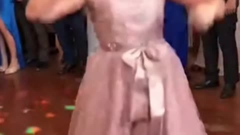 It’s Not a Tantrum… It’s the Wedding’s Official Eliane Moment!