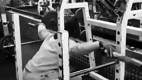 Barbell Warm Up Crucifix Position for a Quick and Effective Pre Session