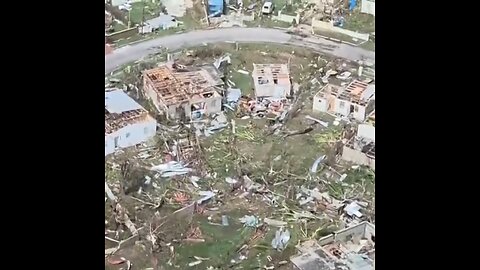 Imágenes aéreas muestran la destrucción causada por el huracán Melissa en Jamaica