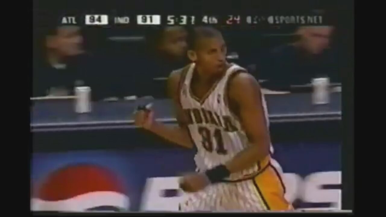 Reggie Miller 22 Points 5 Ast Vs. Hawks, 2001-02.