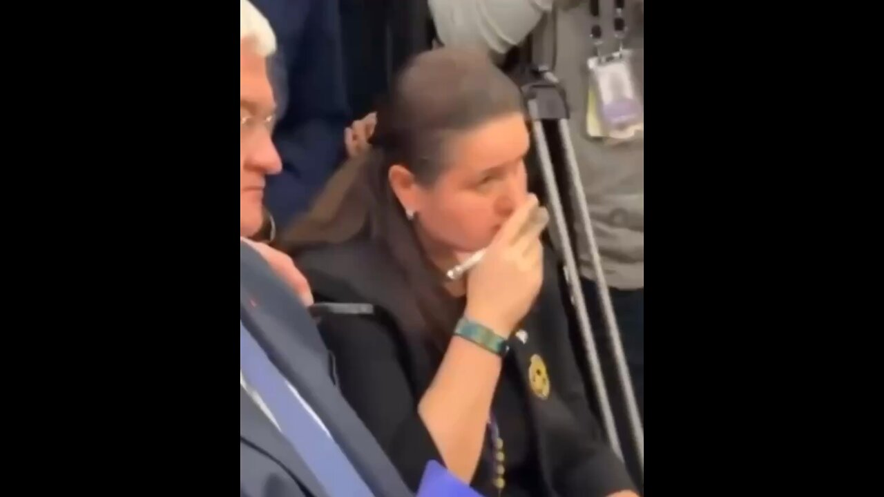 The pissing contest between President Trump and that idiot clone clown Zelensky!
