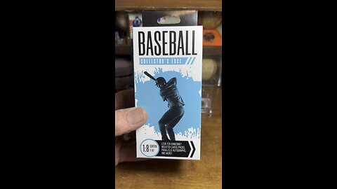 Walgreens #junkwax w/ a Hit!#baseballcards #packopening #topps