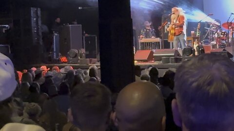 Jamey Johnson covering “Stranger in my House”