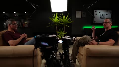 Do This If You’re Being Followed | Former CIA Officer John Kiriakou