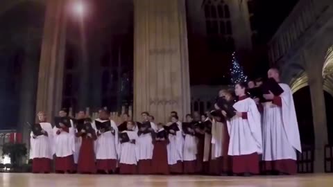 St. George’s chapel choir sing ‘Carol of the Bells’ at the Windsor Castle