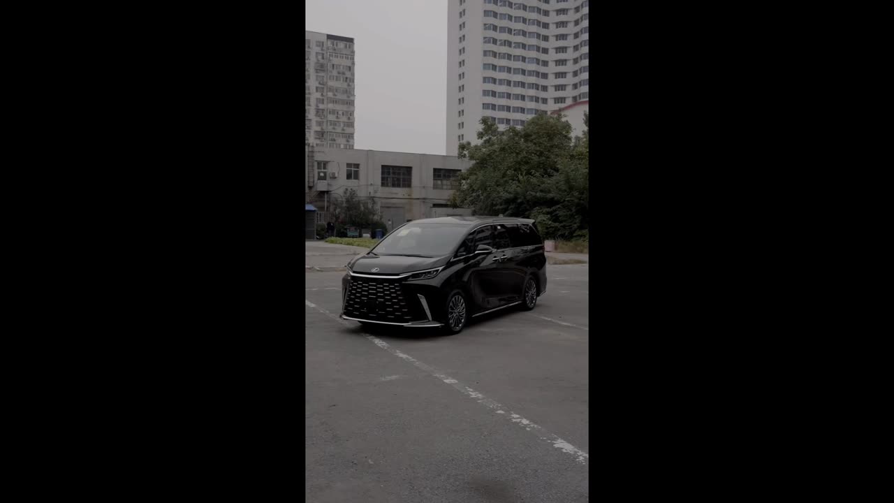 Falling Spectrum – colors breaking into rhythm.