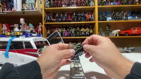 How Well do the Figures Fit? - Ecto-1 Ghostbusters Haslab