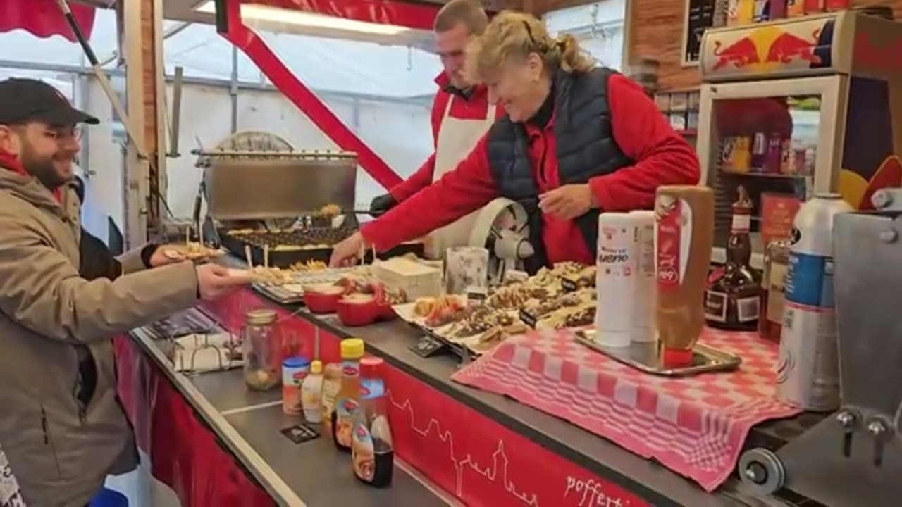 Amsterdam's Street Food Scene Is Changing—Here's What You Can't Miss!