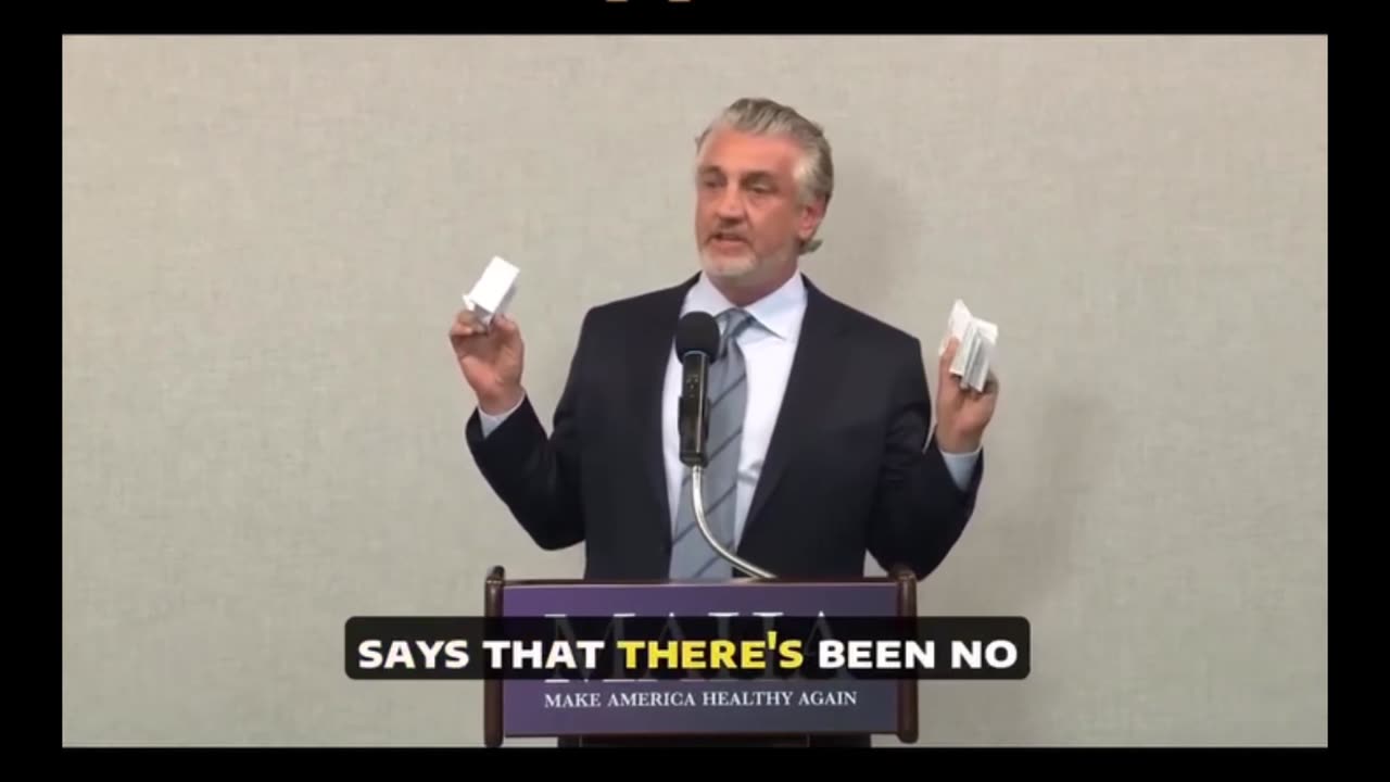 Del Bigtree, Producer of 'The Doctors' TV show discussing vaccines with a group of reporters.
