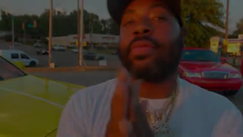 Sugaman Onnat - Selling Bows (Official Video)