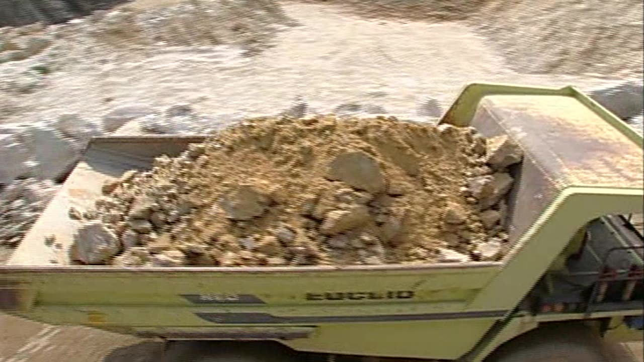 Conducting a Chemical Hazard Det... - Conducting a Chemical Hazard Determination - dvd580.e.msha.gov