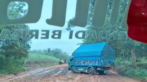 convoy truck on a very slippery etrim road