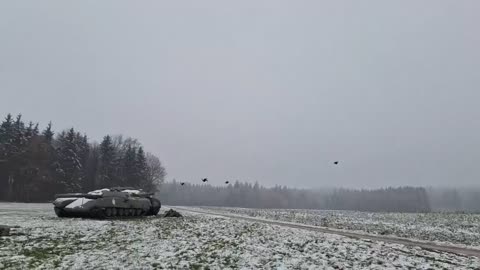 🇺🇸American Company Demonstrates Drone Swarms