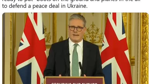 JUST IN: 🇬🇧🇺🇦 Prime Minister Keir Starmer says the UK is ready to put "boots on the ground and planes in the air" to defend a peace deal in Ukraine.