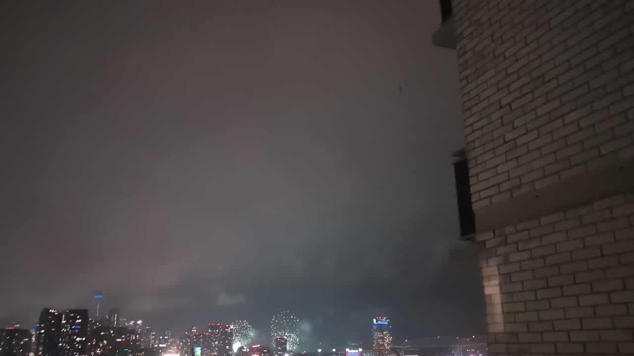 🛸👽 Weird Shaped UAP Spotted in Toronto: Unidentified and Unexplained! | TheTruthAbove