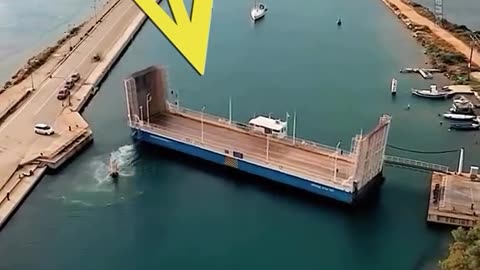 Unique Floating Bridge 😍😍