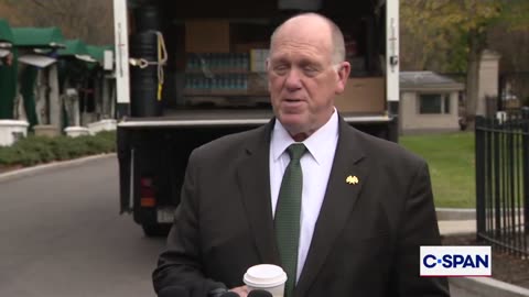 Border Czar Tom Homan responds to criticism of mass deportations by Catholic Church