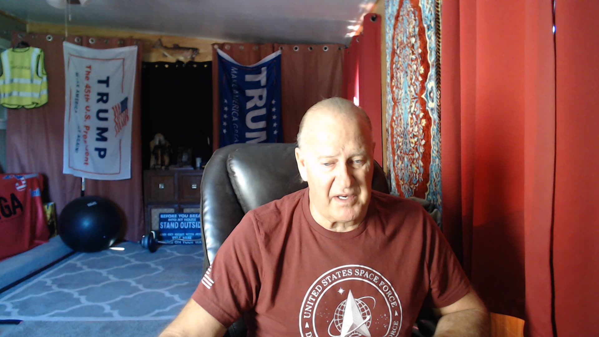 CKirk Texts Confirm He Was Furious With ‘Bullying’ Jewish Donors: ‘I’m Leaving Pro-Israel Cause’/Kentucky attorney general sues Roblox alleging a "playground for predators"