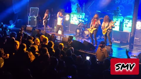 #ShittyMillennialVideos 📱📹🎬 M.W. ☣️☠️ - Grave Dive 🪦🏊 @ Roseland Theater Portland, OR 01/19/2025