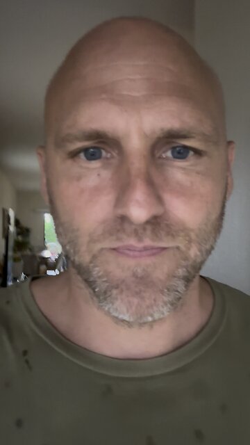 Beautiful day in paradise.