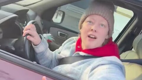 Wow!! Key Detail Spotted On Renee Good’s SUV Seconds Before ICE Shooting