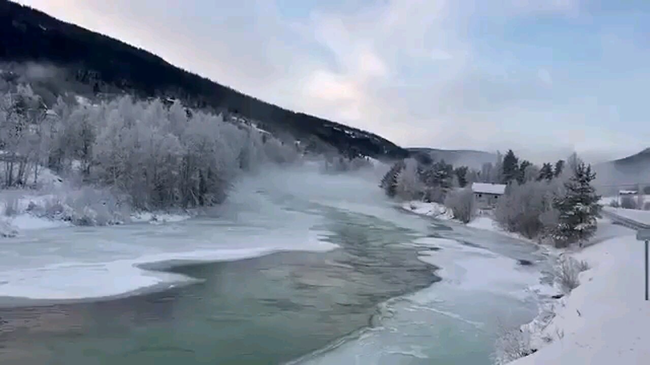 An ice dam broke in Norway