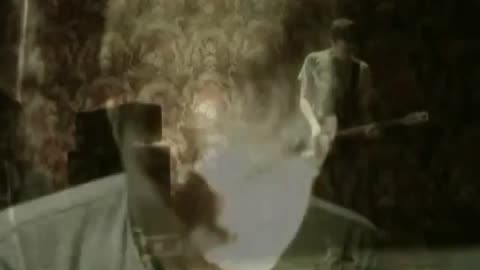 BLUR Song 2 (1996)