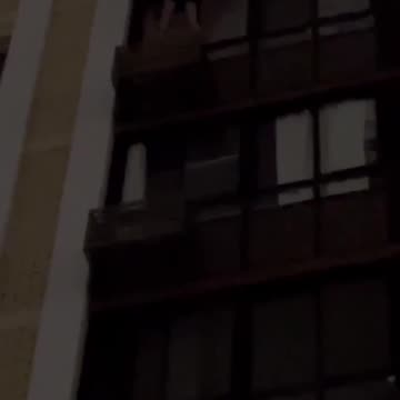 Russian Man Trying to Leave Without Paying for Services