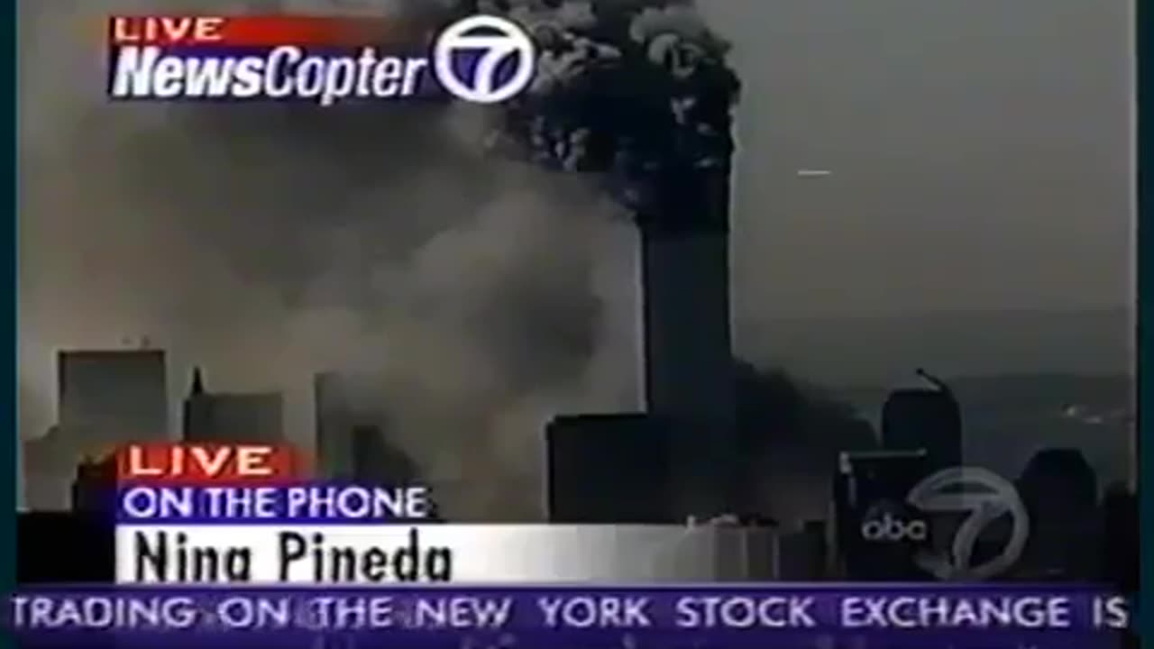 911 NYPD Seconds Before Explosion Happened .... Get Back There Is Another Explosion Happening
