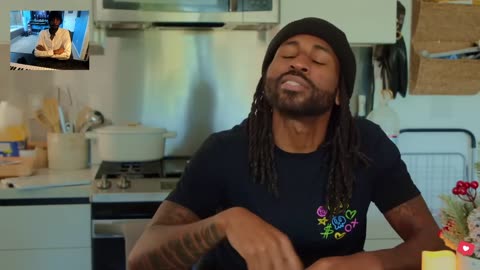 reacting to When She Got That Mac & Cheese _ Jae The Fade