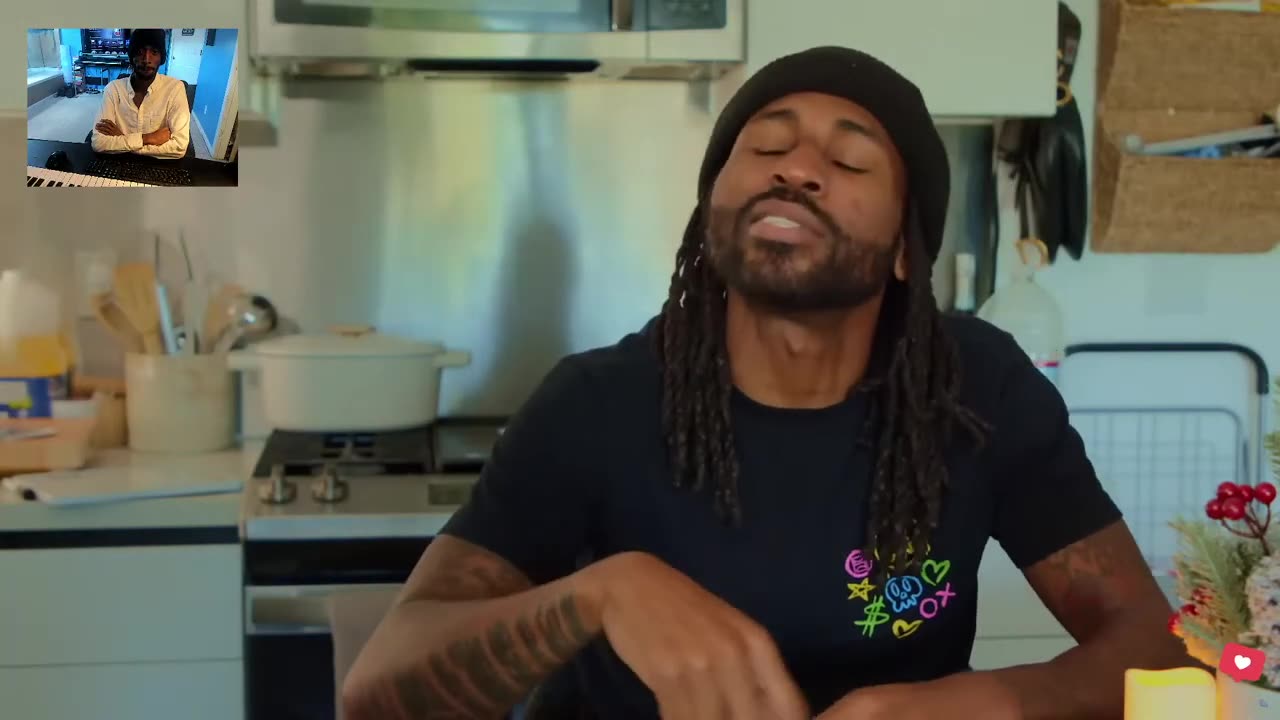 reacting to When She Got That Mac & Cheese _ Jae The Fade