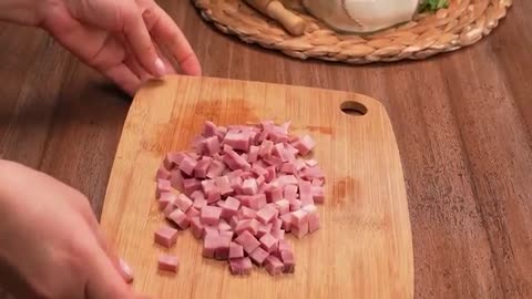 Mini Potato Dauphinoise (Gratin Stacks) – Creamy, Cheesy, and Irresistibly Delicious! 🥔🧀