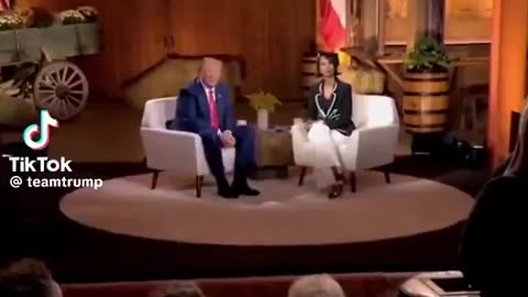 President Trump noticed a woman getting nervous and he comforts her with a compliment