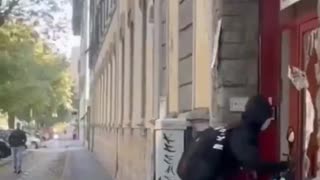 An asylum seeker in Italy wants a new motorbike so he tries to steal it in broad daylight.