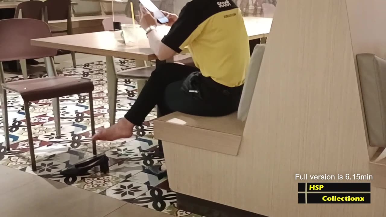 Airlines ground staff...Full version is 6.15min