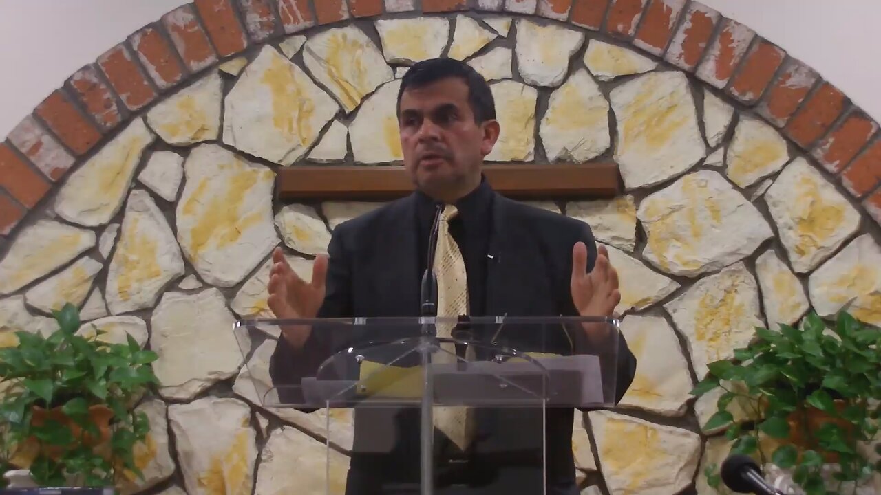 1 Jesús defiende a una loca / Jesús tu mejor Amigo