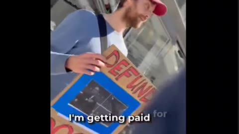 Demonstrating against the Tesla company, for payment