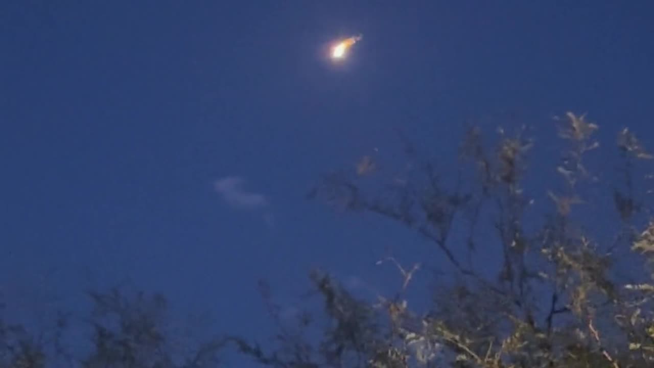 👽🤔 This is NEW: What Are We Seeing Here? | TheTruthAbove