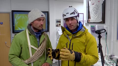 Identical twins climb back in time for mountaineering experiment 