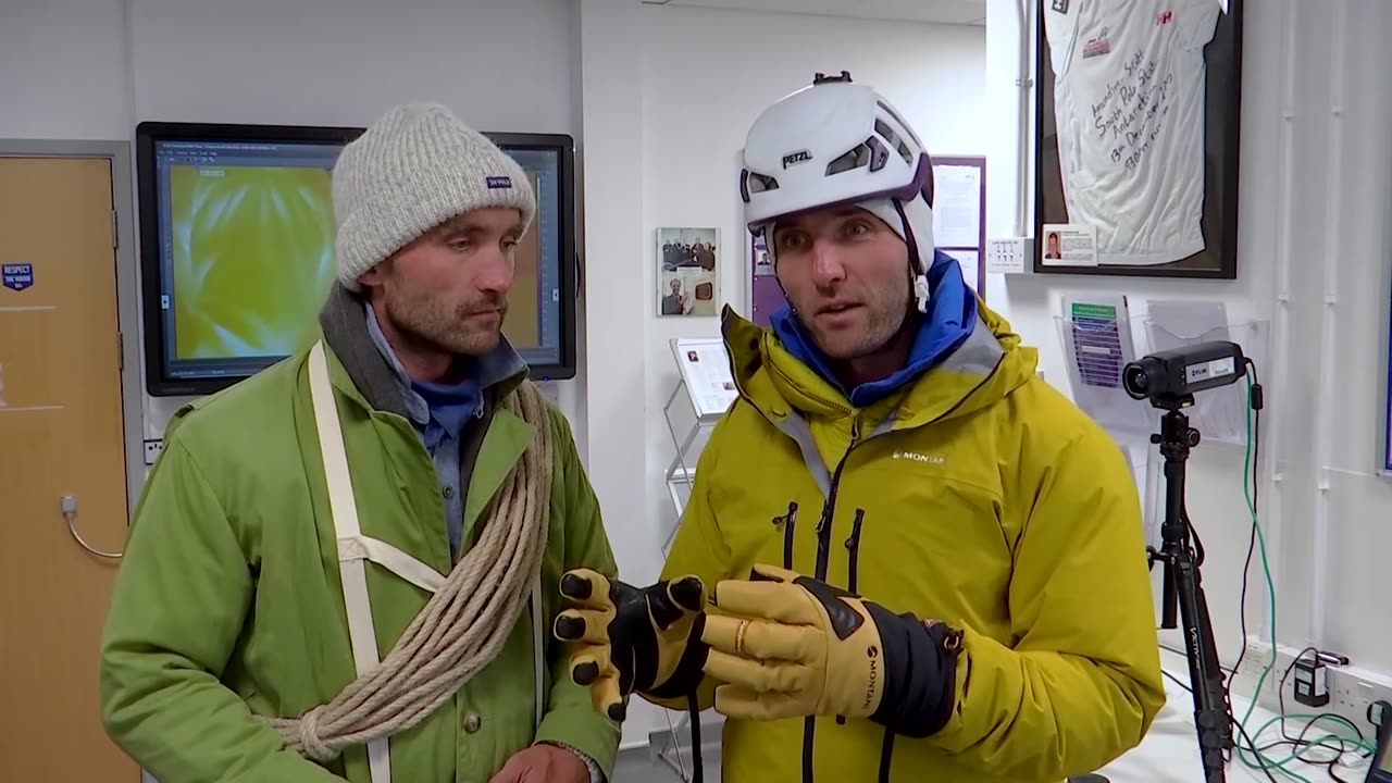Identical twins climb back in time for mountaineering experiment