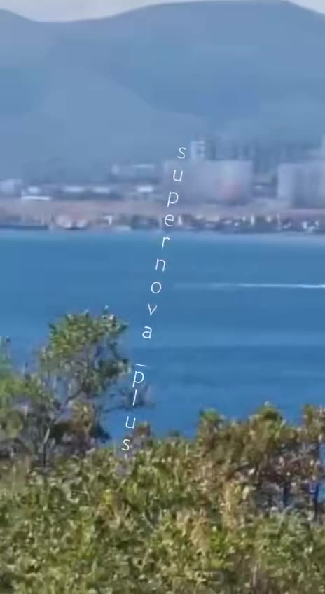 New video of the attack on Novorossiysk Bay on September 24, 2025.