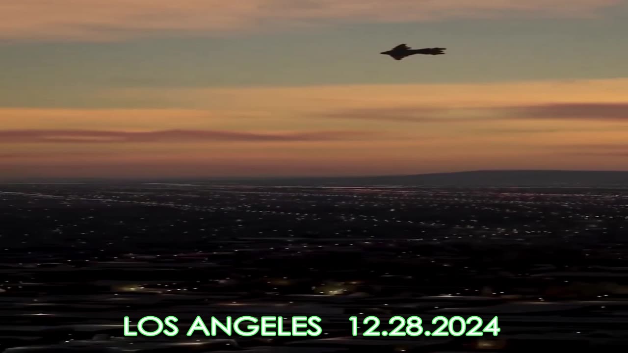 UFO, UAP [ Footage ] in downtown Los Angeles on (12.28.2024) - UNREAL!