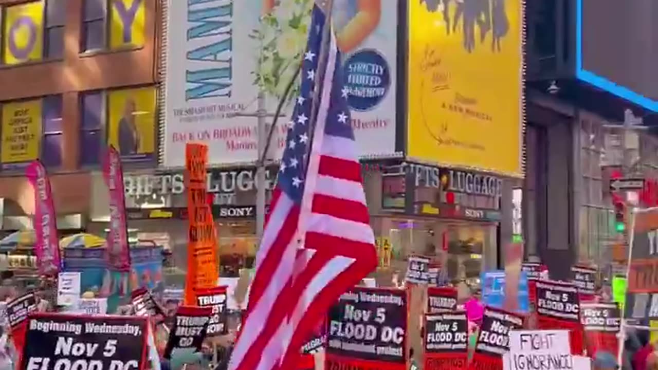 BREAKING: An enormous turnout in New York’s Times Square for No Kings Day