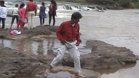 Visiting Someshwar Waterfall in Nashik