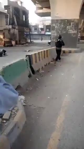 ΕΠΙΘΕΣΗ ΤΡΟΜΟΚΡΤΩΝ ΣΕ ΣΤΡΑΤΟΠΕΔΟ ΤΗΣ ΣΥΝΟΡΙΟΦΥΛΑΚΗΣ ΤΟΥ ΠΑΚΙΣΤΑΝ