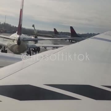 Moment Japan Airlines Plane Hiot A Delta Plane