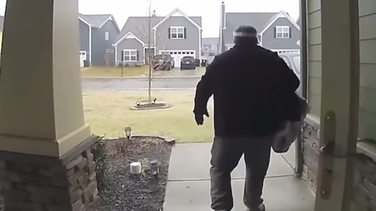 RING DOORBELL #shorts #115 #ringdoorbell #failscompilation #funnyclip #failcompilation #fail #funny