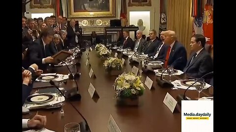 🚨 Argentina’s Javier Milei shocks the world—gifts Trump a framed Nobel Peace Prize nomination!