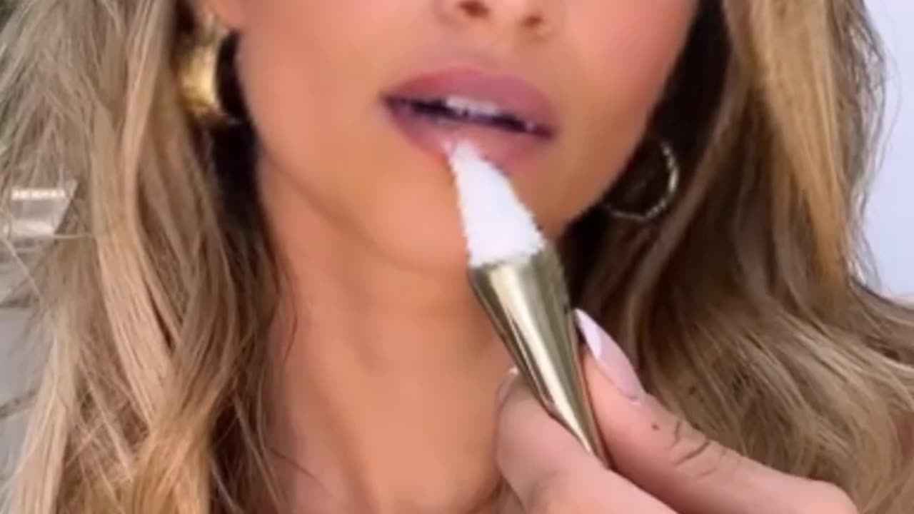 How to make your lips attractive